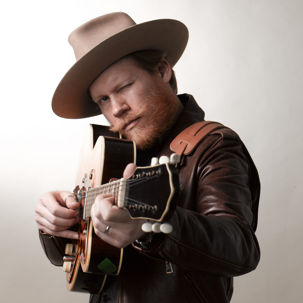 web_JARROD DICKENSON PROMO 2019