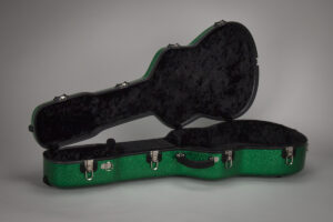 Martin 000/OM Acoustic Guitar Hard Case